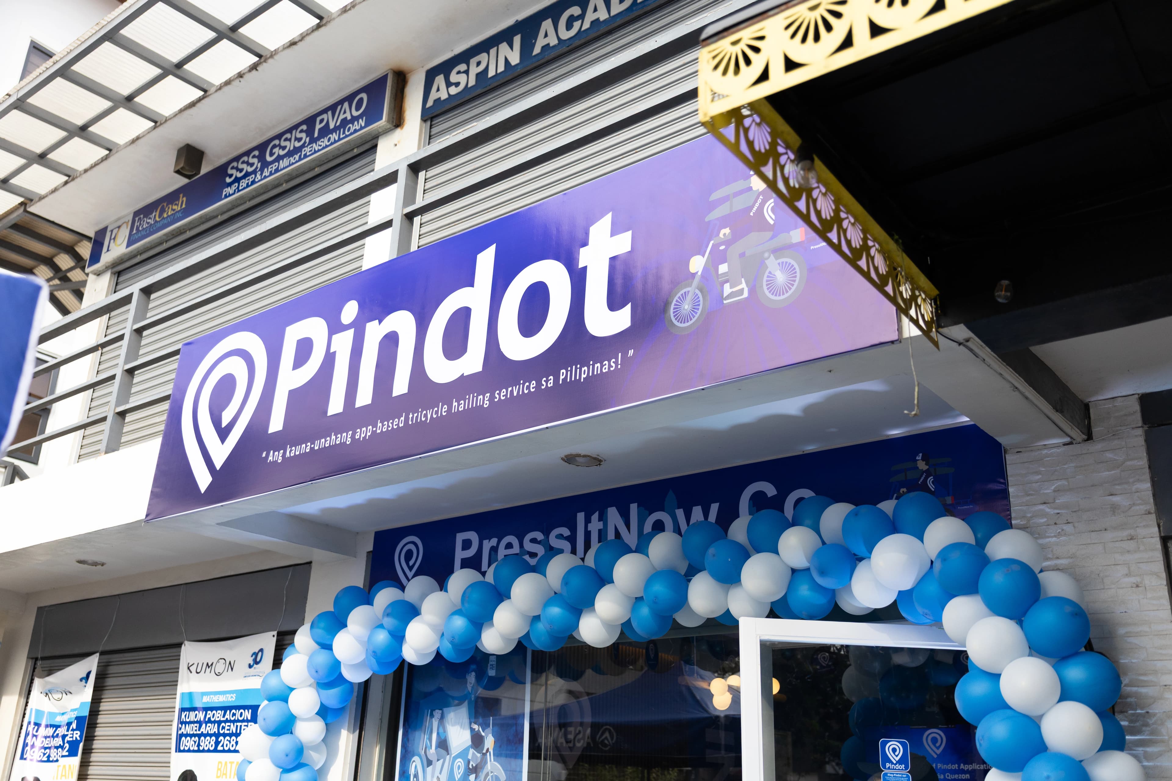 Pindot storefront signage at the Candelaria launch